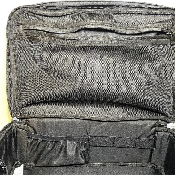 Nike Men's Black Duffel Bag with Blue Logo - Picture 8 of 11